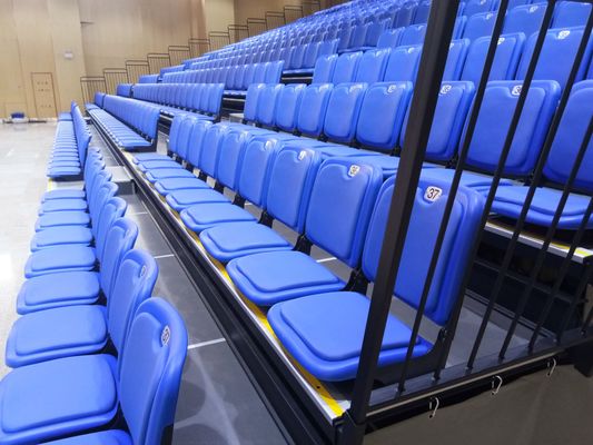 Silver Aluminum Retractable Bleacher Seating with 200-500 People Capacity, 5 Years Warranty, and Easy Installation