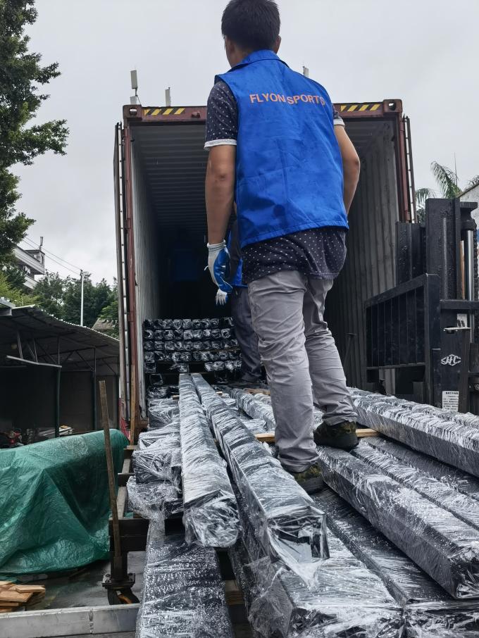 Durable Customizable Auditorium Modern Movie Theater Seats With Aisle Panels 3